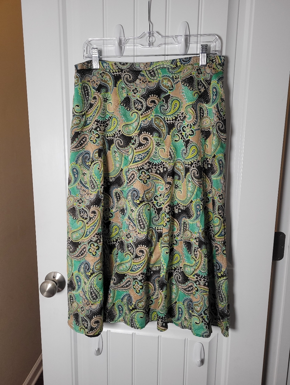 Green/ Brown Paisley A-Line Women's Skirt with lining  Unbranded Size 10